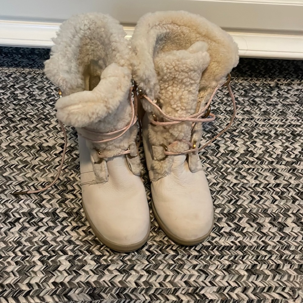 Ivory/rose gold Sorel fur wedge booties